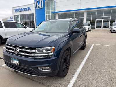 2019 Volkswagen Atlas, $18349. Photo 2