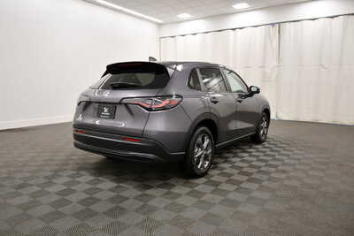2026 Honda HR-V, $0. Photo 8