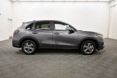 2026 Honda HR-V, $0. Photo 9