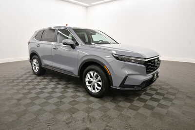 2026 Honda CR-V, $0. Photo 10
