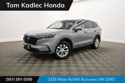 2026 Honda CR-V, $0. Photo 1