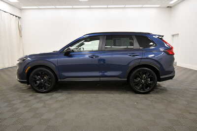 2026 Honda CR-V, $0. Photo 4