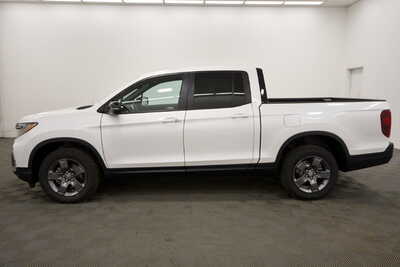 2026 Honda Ridgeline, $47945. Photo 4