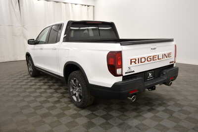 2026 Honda Ridgeline, $47945. Photo 5