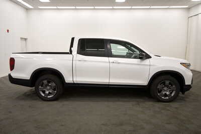 2026 Honda Ridgeline, $47945. Photo 8