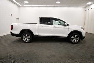 2026 Honda Ridgeline, $39849. Photo 9