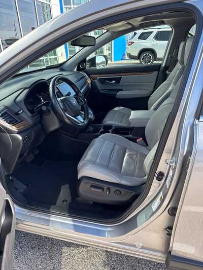 2018 Honda CR-V, $0. Photo 3