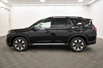 2026 Honda Pilot, $55445. Photo 4