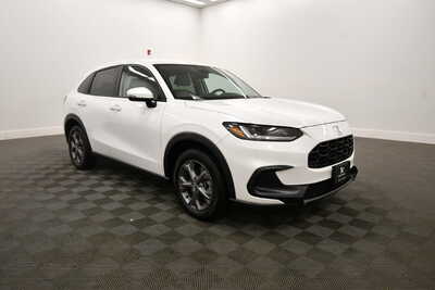 2026 Honda HR-V, $27924. Photo 10