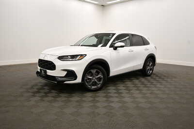 2026 Honda HR-V, $27924. Photo 2