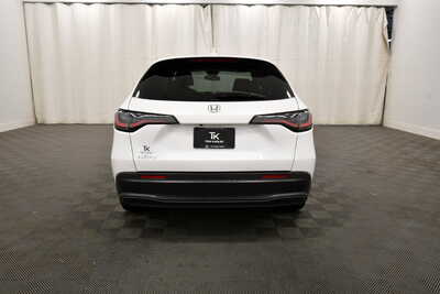 2026 Honda HR-V, $27924. Photo 6