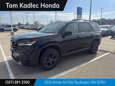 2024 Honda Pilot, $42349. Photo 1