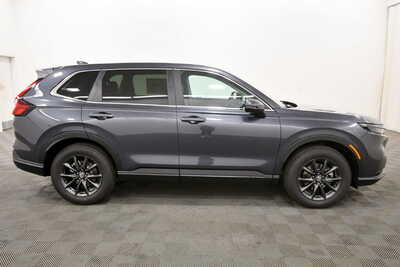 2027 Honda CR-V, $38850. Photo 8