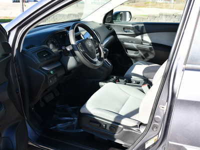 2016 Honda CR-V, $8999. Photo 12