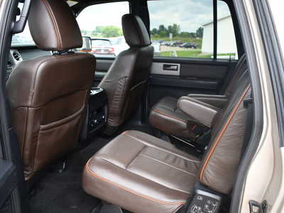 2017 Ford Expedition EL, $13995. Photo 7