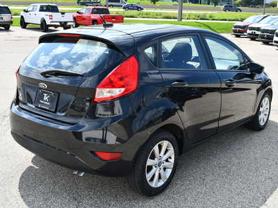 2012 Ford Fiesta, $3695. Photo 7
