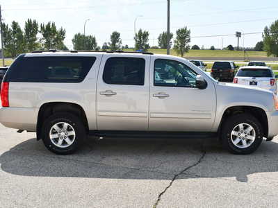 2013 GMC Yukon XL, $6495. Photo 9