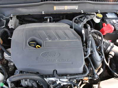 2017 Ford Fusion, $7999. Photo 11