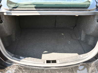 2017 Ford Fusion, $7999. Photo 6