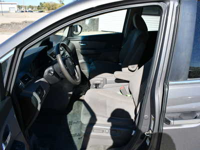 2014 Honda Odyssey, $8495. Photo 12