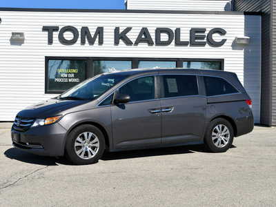 2014 Honda Odyssey, $8495. Photo 2