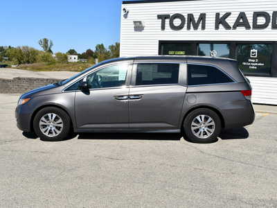 2014 Honda Odyssey, $8495. Photo 3