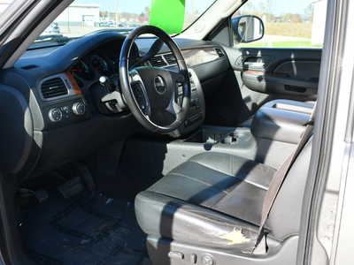 2008 GMC Sierra 1500, $3999. Photo 12