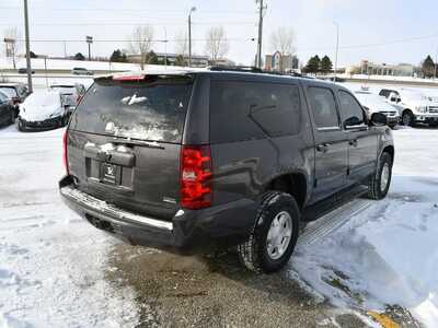 2010 Chevrolet Suburban, $7999. Photo 8