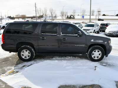 2010 Chevrolet Suburban, $7999. Photo 9