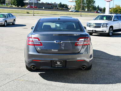 2015 Ford Taurus, $6995. Photo 5