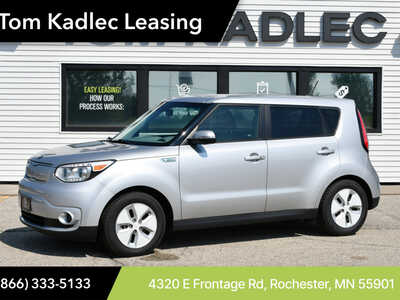 2016 Kia Soul EV, $6495. Photo 1