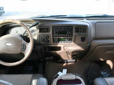 2003 Ford Excursion, $12999. Photo 3