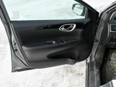 2017 Nissan Sentra, $7499. Photo 12