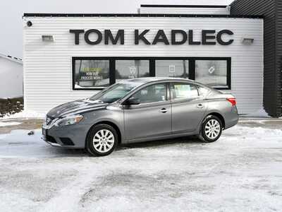 2017 Nissan Sentra, $7499. Photo 2