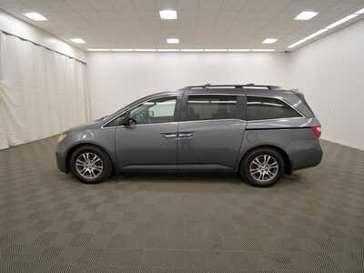 2013 Honda Odyssey, $7999. Photo 3