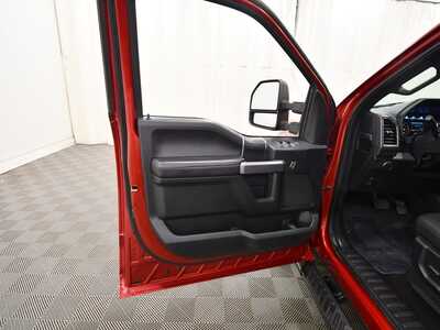 2019 Ford F150 Crew Cab, $27500. Photo 12