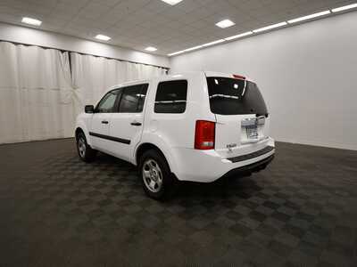 2012 Honda Pilot, $6999. Photo 4
