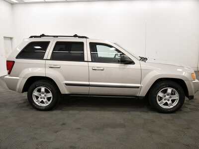 2007 Jeep Grand Cherokee, $4999. Photo 9