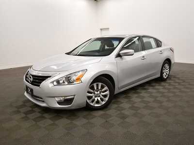 2014 Nissan Altima, $4999. Photo 2