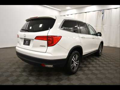 2016 Honda Pilot, $0. Photo 8
