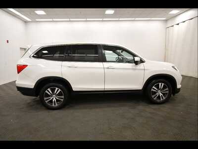 2016 Honda Pilot, $0. Photo 9