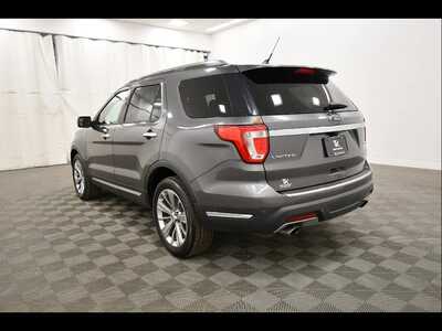 2018 Ford Explorer, $11336. Photo 5