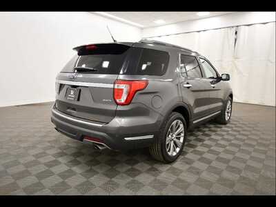 2018 Ford Explorer, $11336. Photo 8