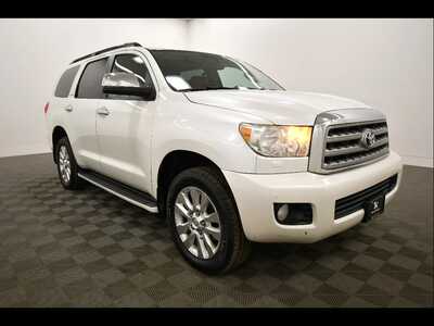 2013 Toyota Sequoia, $16289. Photo 10