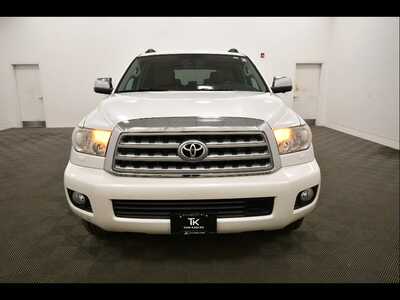 2013 Toyota Sequoia, $16289. Photo 11