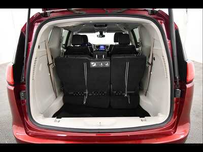 2017 Chrysler Pacifica, $11114. Photo 7