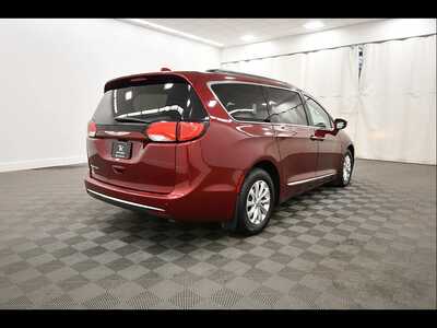 2017 Chrysler Pacifica, $11114. Photo 8
