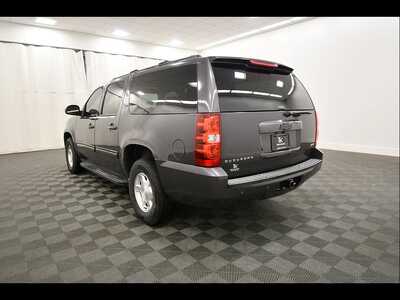 2010 Chevrolet Suburban, $6845. Photo 5