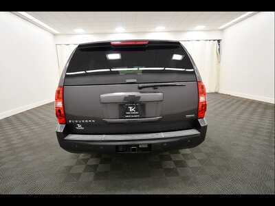 2010 Chevrolet Suburban, $6845. Photo 6
