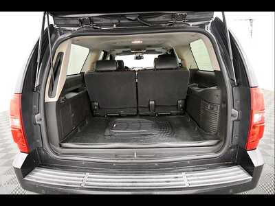2010 Chevrolet Suburban, $6845. Photo 7